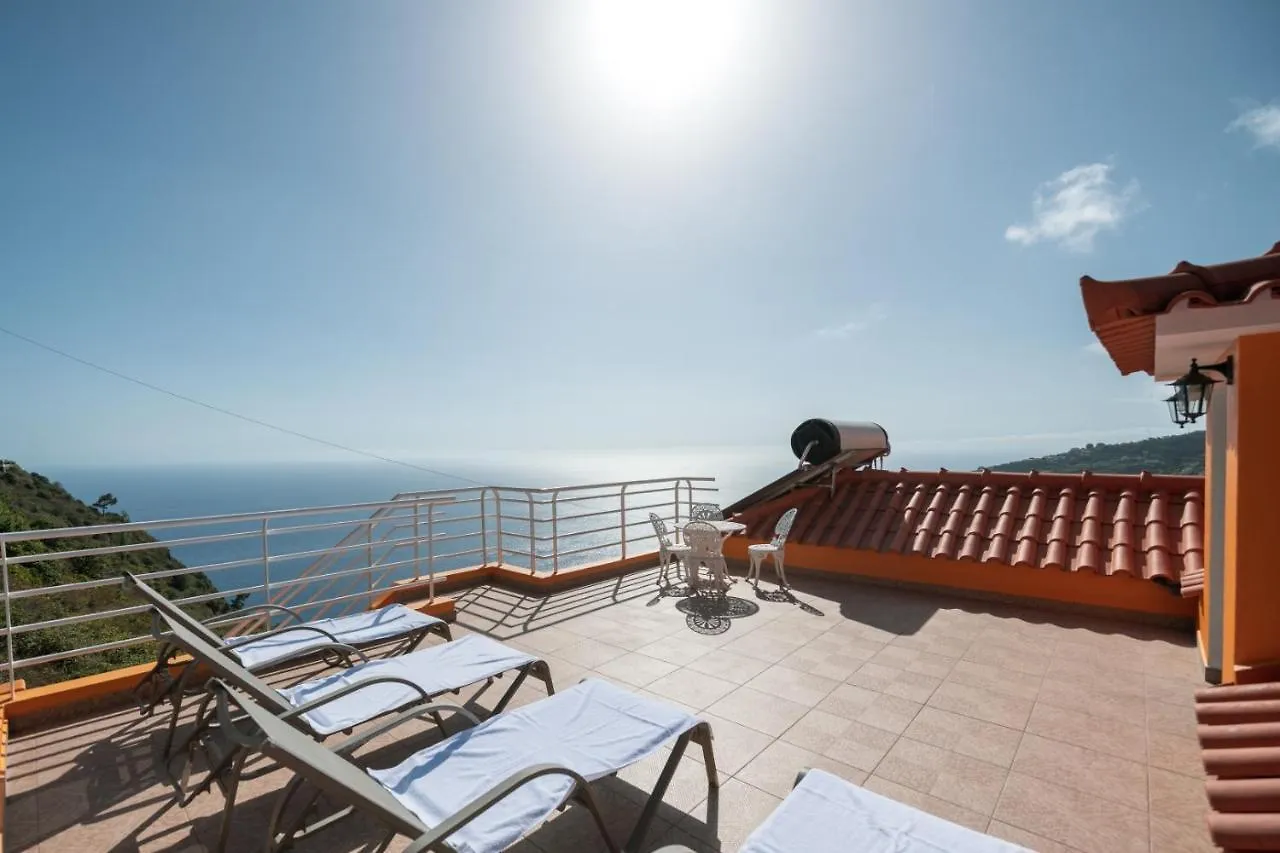 Casa de Férias Sunset House, A Home In Madeira Calheta